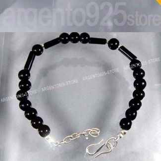 BRACCIALETTO regolabile con ONICE NERA e Argento 925 al